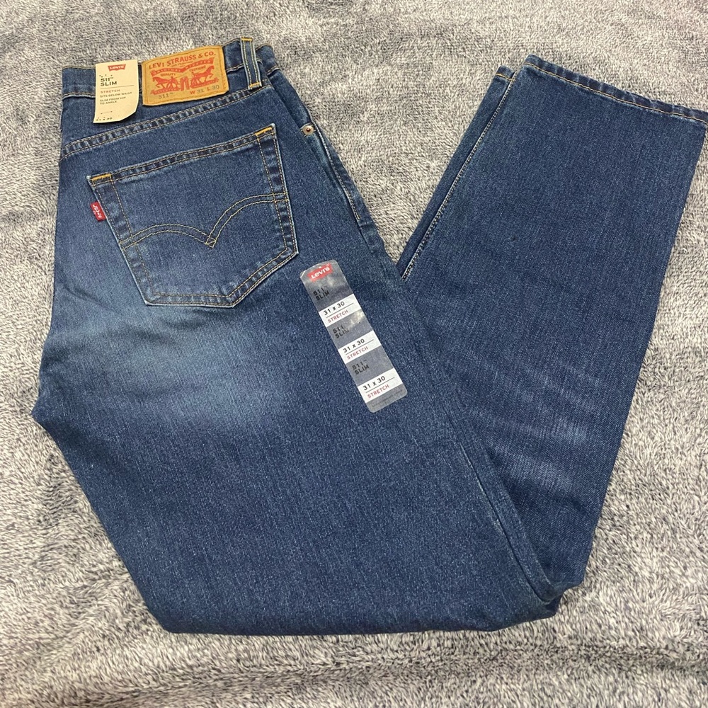 Brand new. W/ tags. Never been used.